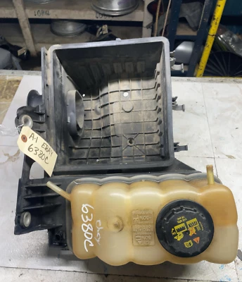 Ford F150 2011-2014 mitad inferior solo con jarra de refrigerante de radiador 3,5 L turbo OEM Foto 1 de 4