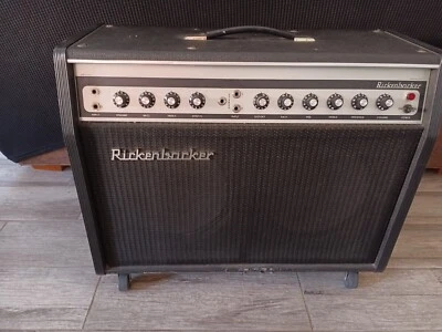 Rickenbacher 2x12 TR-75 vintage 1979 Foto 1 de 4