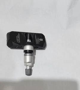 VEMO V99-72-4017 Wheel Sensor- tyre pressure control system (7L0907275D) - Picture 1 of 2