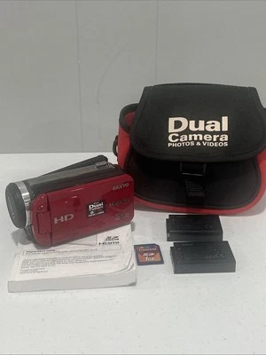 Sanyo Xacti VPC-ZH1R Camcorder Dual Camera Bundle Handheld Red Manual Batteries - Image 1 of 4
