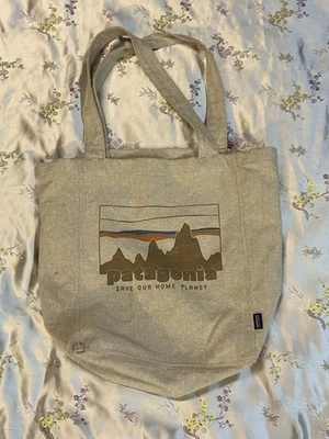 Bolso de Mano Patagonia Ilustración Montaña Foto 1 de 4