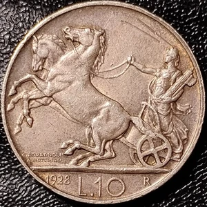 Italy 1928 - 10 Lire - .835 Silver KM#68.1 - Picture 1 of 2