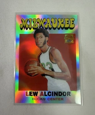 Tarjeta de baloncesto de la NBA Lew Alcindor Kareem Abdul-Jabbar Topps cromada 2002 reimpresión Foto 1 de 3