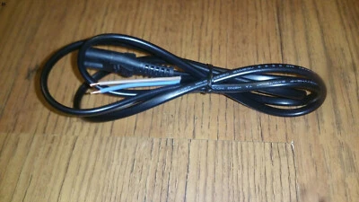 1.24M 124cm Approx Volex Figure of 8 Mains Cable Lead to Bare End New Unsealed - Image 1 of 4