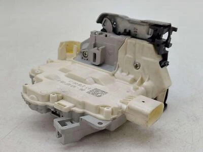 Lamborghini Aventador S LP740-4 2018 pestillo de puerta delantera izquierda 471837015B Foto 1 de 4