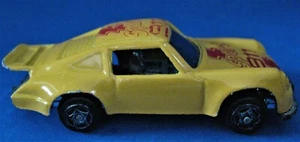 Vintage Unbranded Yellow Porsche Sport 911 Made in China 1:64 Scale model 672A - Picture 1 of 9