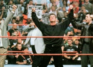 1999 Comic Images WWF SmackDown Wrestling Card #57 Vince McMahon gana - Imagen 1 de 2