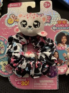 Scrunchmiez Squishie Hair Scrunchy Backpack Clip Toy Series 1 - Picture 1 of 2