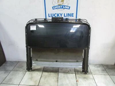 Nissan Armada Titan 2004 a 2015 Infiniti QX56 techo cristal fabricante original 912057S212 Foto 1 de 3