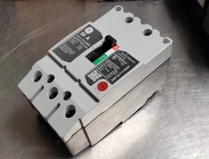 TOTALMENTE NUEVO PARA LLEVAR G.E. INTERRUPTOR DE CIRCUITO 50A CAT# TEYL3050B - Imagen 1 de 8