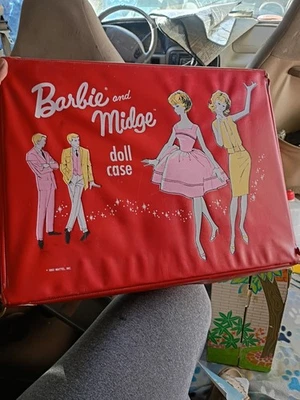 Vintage MATTEL 1964 Barbie and Midge Doll Carrying Case RED - Image 1 of 4