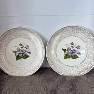 Pair of Vtg Cunningham & Pickett Hand Decorated Spring Violet 10in Dinner Plate - Picture 1 of 9
