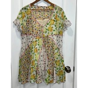 Free People XS Floral Print Tunic Top Pink Trim Short Sleeve Boho Casual - Picture 1 of 10