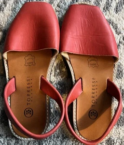 Nuovi sandali donna rossi in pelle con cinturino sul retro Torresse Minorca rossi punta aperta taglia 8 - Foto 1 di 3