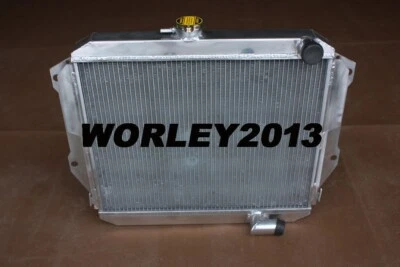 Radiador de aluminio 3 filas para 1985-1992 DAIHATSU ROCKY F7 F8 2.8D 2.8TD DL DLT manual Foto 1 de 4