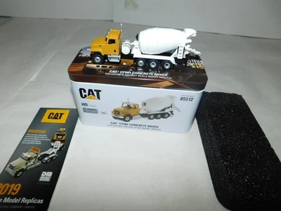 2019 Diecast Masters HO Scale Cat Ct681 Concrete Mixer in Package - Image 1 of 4