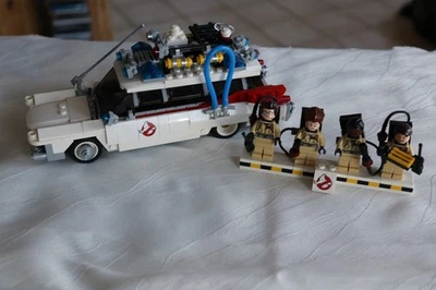 LEGO Ideas - GHOSTBUSTERS Ecto-1, 21108 von 2014 - Bild 1 von 4