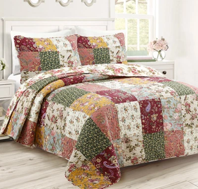 Reversible 3-pc Antique Chic 100% Cotton Patchwork Quilt +2 Shams Set King size - Image 1 of 4