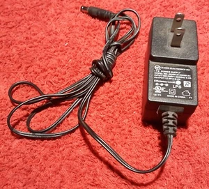 D30)   Lei Power Adapter #MU08-6120050-A1. Output: DC 12V, 0.5A, 5.5 x 2.1/2.5mm - Picture 1 of 2