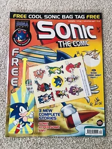 Sega Sonic The Hedgehog Rare Complete With Free Gift And Stickers - Picture 1 of 3