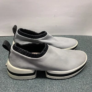 Stuart Weitzman Womens Dove Tail Blue Grey Suede Sneakers shoes sz 7 - Picture 1 of 9