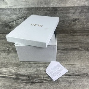 Dior Box scatola vuota bianca per sandali slide 12 pollici * 8 pollici * 4,75 pollici usato + scheda - Foto 1 di 18