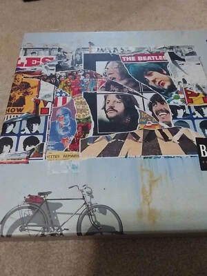 Beatles Anthology 8 Laserdisc Box Set - Image 1 of 4