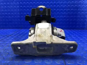 2021-2024 TOYOTA SIENNA OEM LEFT SIDE ENGINE MOTOR MOUNT BRACKET SUPPORT - Picture 1 of 16