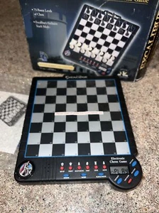 Excalibur Deluxe Electronic Chess Game. - Picture 1 of 8