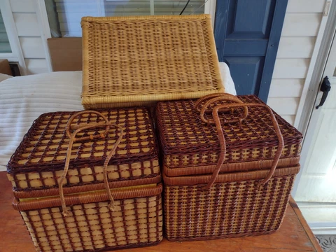 3  WEAVE DESIGN DECORATIVE BASKETS W/ LIDS Cover