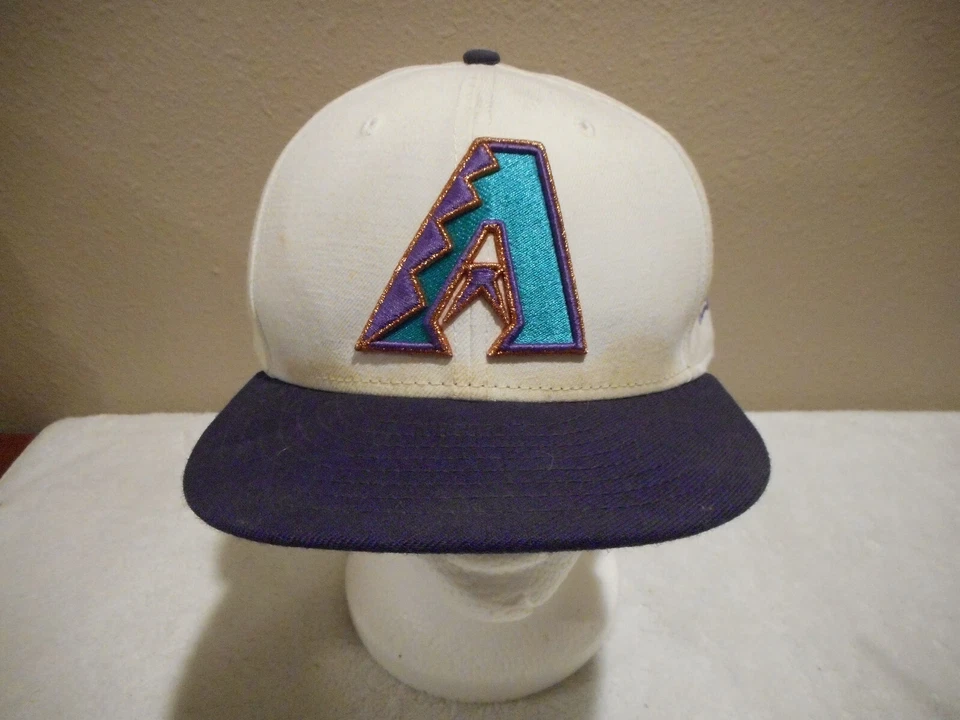 Vintage 90s Arizona Diamondbacks MLB Fitted Hat Diamond Collection 7 3/8 - Image 1 of 4