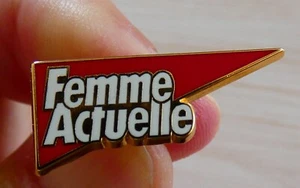 BEAU PIN'S MEDIA PRESSE FEMME ACTUELLE ZAMAC ARTHUS BERTRAND - Bild 1 von 4