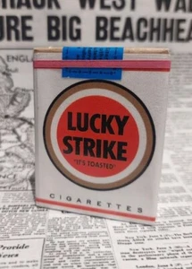 American WW2 Lucky Strike cigarettes - 1944 issue repro - NO TOBACCO DUMMY PACK - Picture 1 of 3