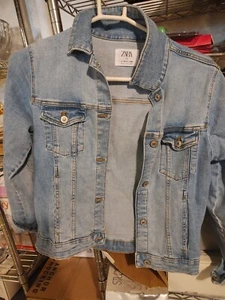 Zara Girls Jean Jacket Youth Size 13/14 Blue Light Wash Denim Button Up Retro - Picture 1 of 5