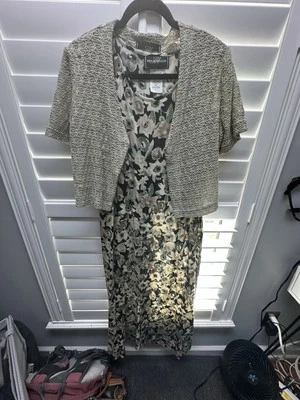 Maxi Vestido Floral Molly Malloy Vintage Con Cubierta Extraíble Talla 8   Foto 1 de 4