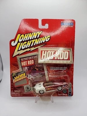 Johnny Lightning Hot Rod Magazine Fireball 500 Modified Red Plymouth Cuda - Image 1 of 4