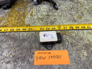12-18 2 Door FIAT 500 YAW RATE SENSOR MODULE 68073504AA - Picture 1 of 9