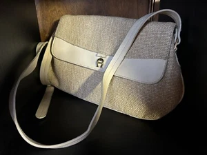 ETIENNE AIGNER BORSETTA Borsa a mano in pelle tela intrecciata con tracolla marrone neutro - Foto 1 di 4