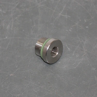 Parker Plug Fitting VSTI20X1.5ED71, M20x1.5, 20mm, 5800 psi Ermeto DIN Hydraulic - Image 1 of 4