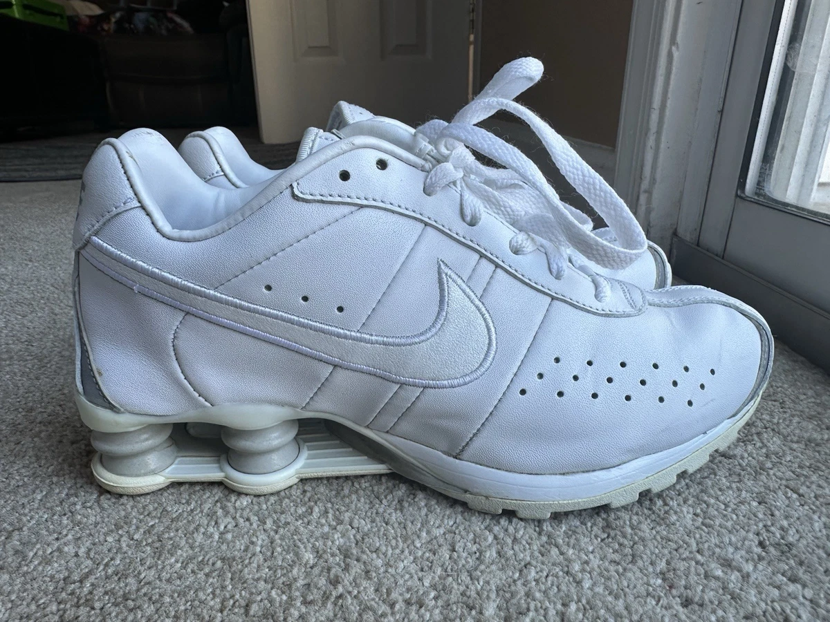 Nike Shox ホワイト　27.5cm 楽天市場】NIKE SHOX（カラーホワイト）（靴）の通販