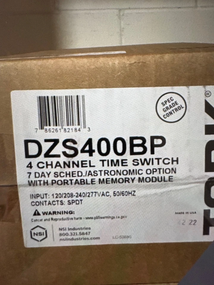 NUEVO EN CAJA TORK NSI DZS400BP 7 días hora interruptor reloj astronómico con memoria spdt nuevo Foto 1 de 1