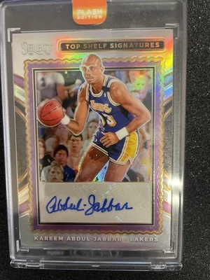 Баскетбольная верхняя полка 2024-25 Panini Select с серебряными подписями Карим Абдул-Джаббар - Изображение 1 из 2