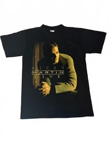 Ricky Martin Live Tour 2000 T-Shirt Size M Vintage 1999 - Picture 1 of 8