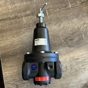 Parker Air Pressure Regulator Model R119-12C/M2  1.5" FPT - Picture 1 of 8