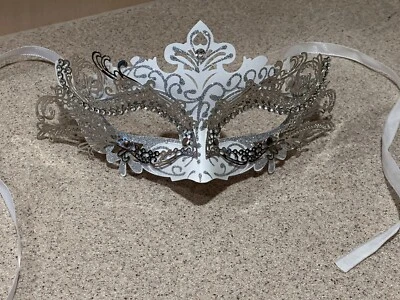 Women's White / Silver Masquerade Mask with Strings - Pre-owned - Image 1 of 4