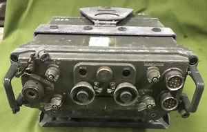 RV3 Ricetrasmettitore vintage surplus militare - Imagen 1 de 5
