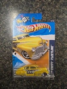 Hot Wheels 2012 HW CITY WORKS 9/10 - '47 Chevy Fleetline 139/247 Yellow Taxi - Picture 1 of 3
