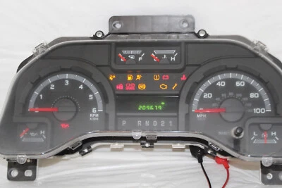 Painel de instrumentos velocímetro 2010 E150 E250 E350 medidor de painel 209.373 milhas - Imagem 1 de 3