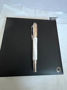 Montblanc Starwalker Ceramics Fountain Pen, 14K M Nib-Mint - Picture 1 of 18