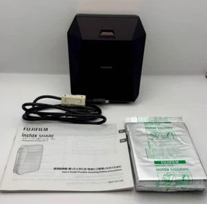 FUJIFILM Smartphone Printer "Smartphone de Cheki" instax SHARE SP-3 Black USED - Picture 1 of 11